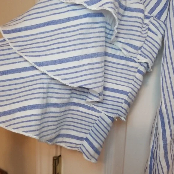 2 for $10 Forgotten Grace XL Triple Ruffle Sleeve Top Size XL NWOT - Picture 5 of 8